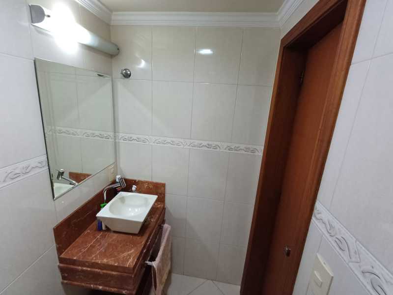 Conheça WhatsApp Image 2024-10-03 at 1 do imóvel - Casa em Condomínio 3 quartos à venda Anil, Rio de Janeiro - R$ 1.200.000 - FRCN30276 - 24 WhatsApp Image 2024-10-03 at 1 - 24