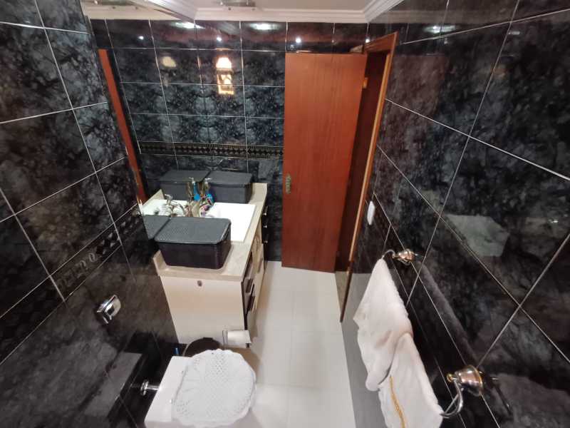 Conheça WhatsApp Image 2024-10-03 at 1 do imóvel - Casa em Condomínio 3 quartos à venda Anil, Rio de Janeiro - R$ 1.200.000 - FRCN30276 - 13 WhatsApp Image 2024-10-03 at 1 - 13