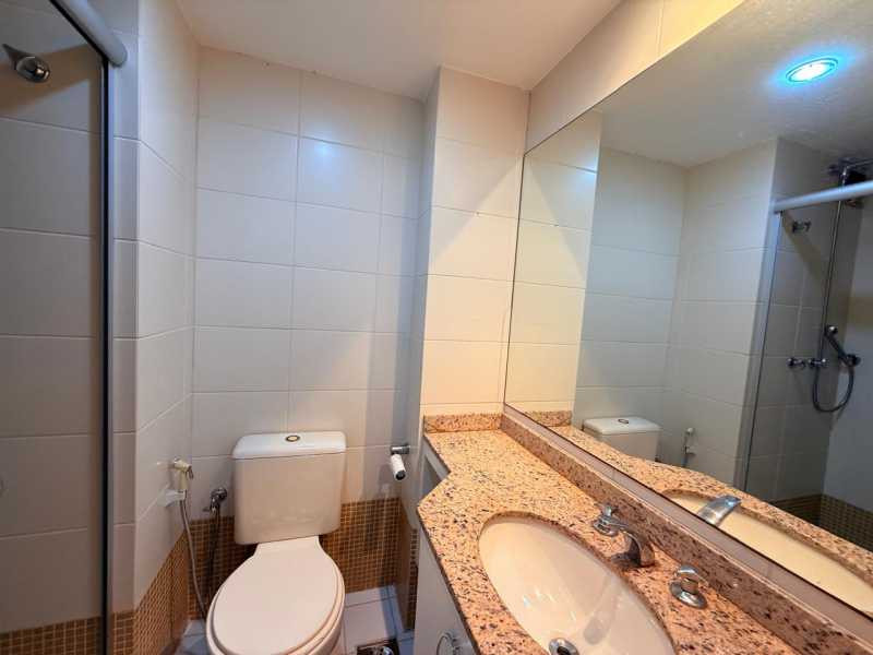 9ed61bcb-a6c7-4e9e-be19-ad6184 - 10