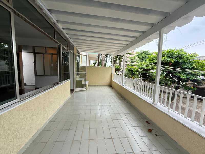 cd72b231-5a78-46db-b181-230062 - 4