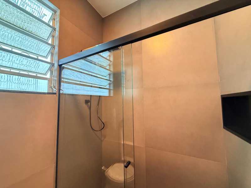 dcde20ac-9b95-4312-8abf-596ddd - 16