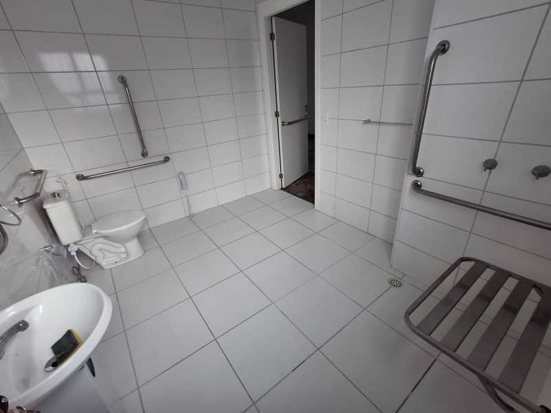 7e06d5f5-c2dd-4ab3-b543-fbe53f - 16