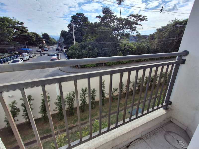 4b85b726-a9c2-4c2b-8dd3-848e19 - 4