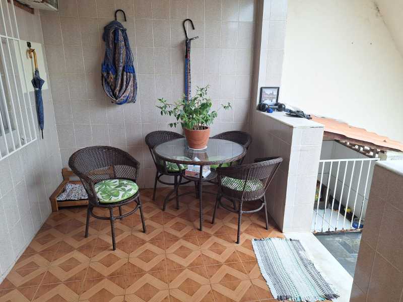 7d3d8b5c-2758-4875-abc7-fb49d3 - 3