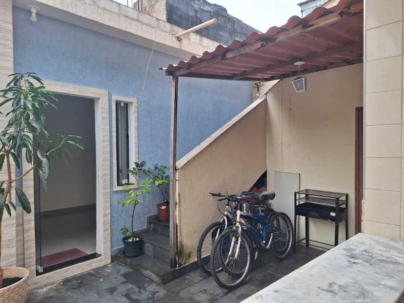 19b48e28-81e6-4716-b219-3c458a - 18