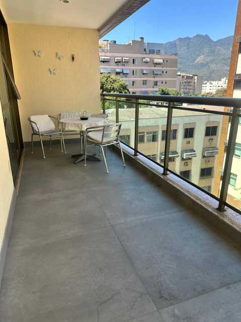 WhatsApp Image 2025-09-05 at 1 - 4