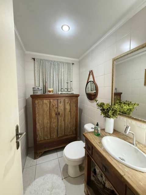 4d91f9f9-cab9-4b41-bc14-195f2d - 8