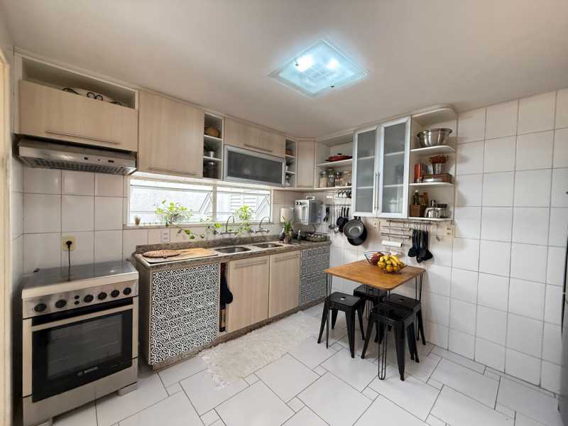 9202cc0f-04ba-401d-abc0-9db27d - 17