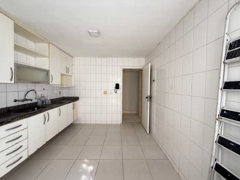 270936a4-6f7e-473d-8450-ca90f6 - 16