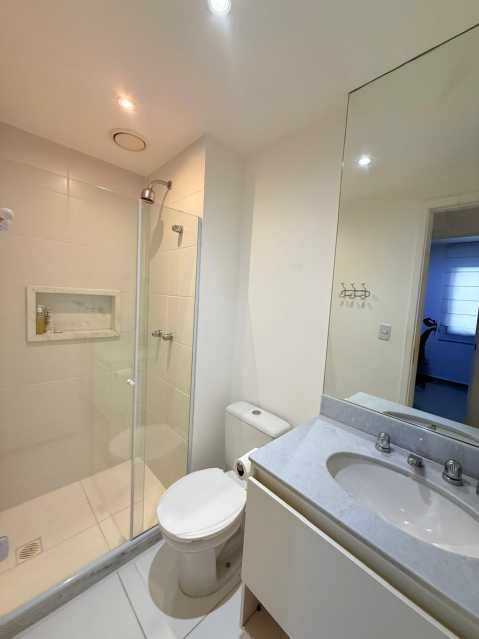 103da26f-a0a9-4126-b239-c6bbf1 - 9