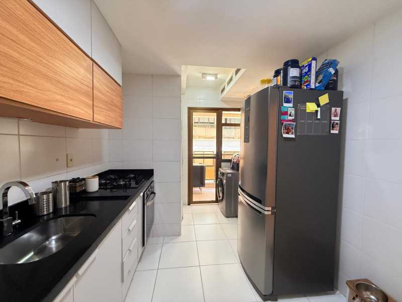 ce62ef26-fbd7-46ff-b4a8-4b3822 - 11