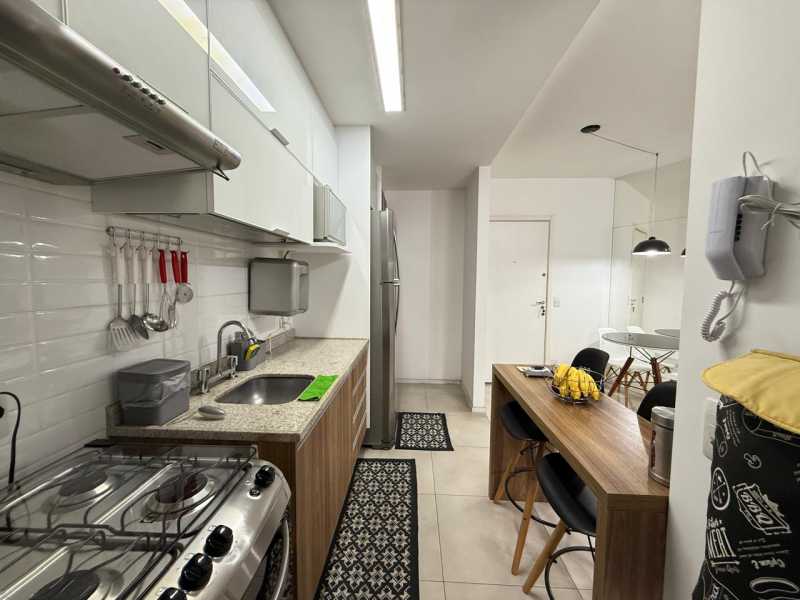 a69325a2-0f61-4be8-88d0-11c134 - 14