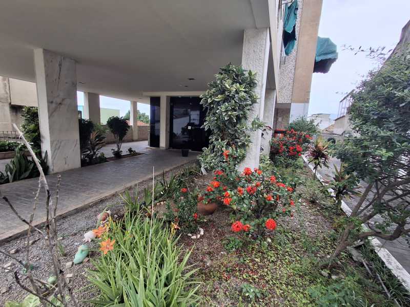 e8c75d68-32bb-4079-8cea-b67d1f - 14