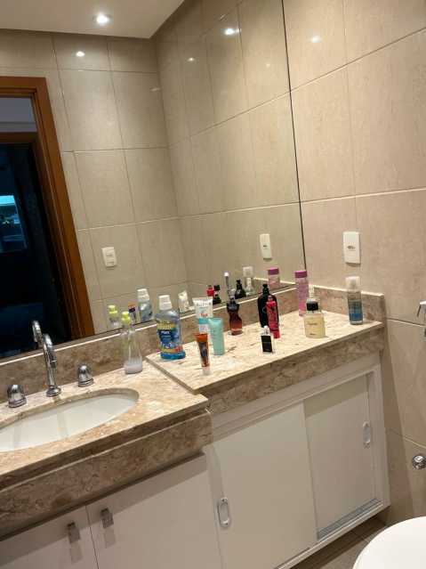 d0264ea8-47cf-4c04-a6f3-0a1a29 - 8