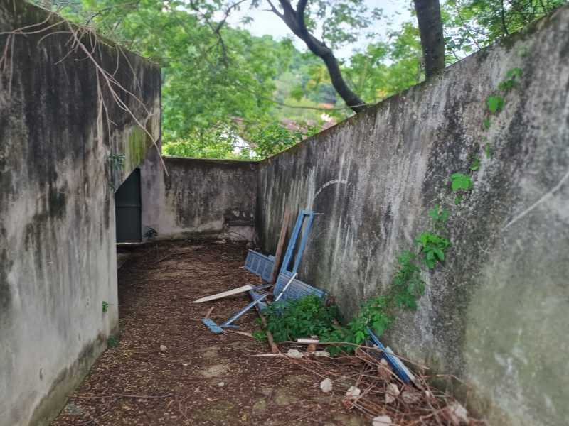 3a9bdf00-7278-430b-8589-9919d8 - 4