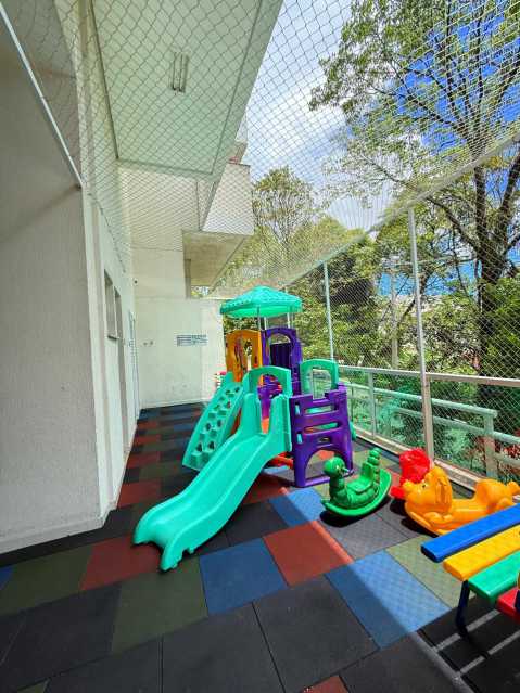 c88d9a83-2640-498b-bcb5-753364 - 22