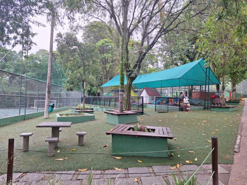 68b0ce6c-8844-4fc1-80c9-32a86c - 18