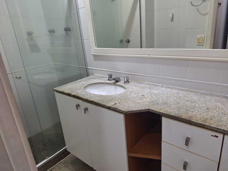 8982a6a8-ba31-4d7b-be20-447cb6 - 15