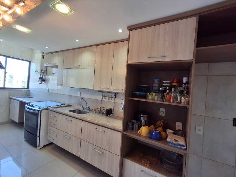 e31c3e9f-503c-4238-bea1-3917a3 - 17