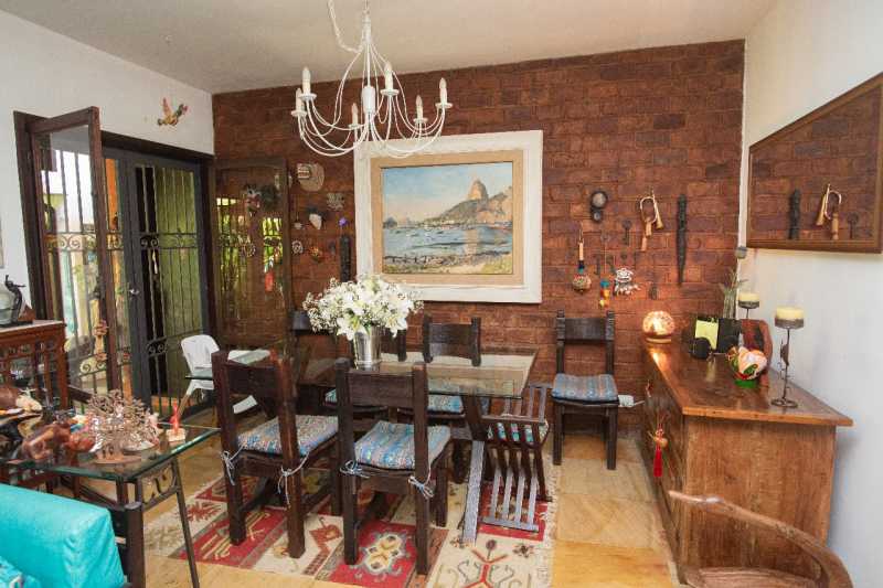 9313de90-fd15-4d1d-8a41-06f7de - 9