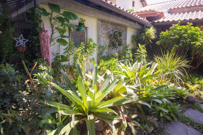 bd046f80-7c01-40d6-99a7-ba7f62 - 6