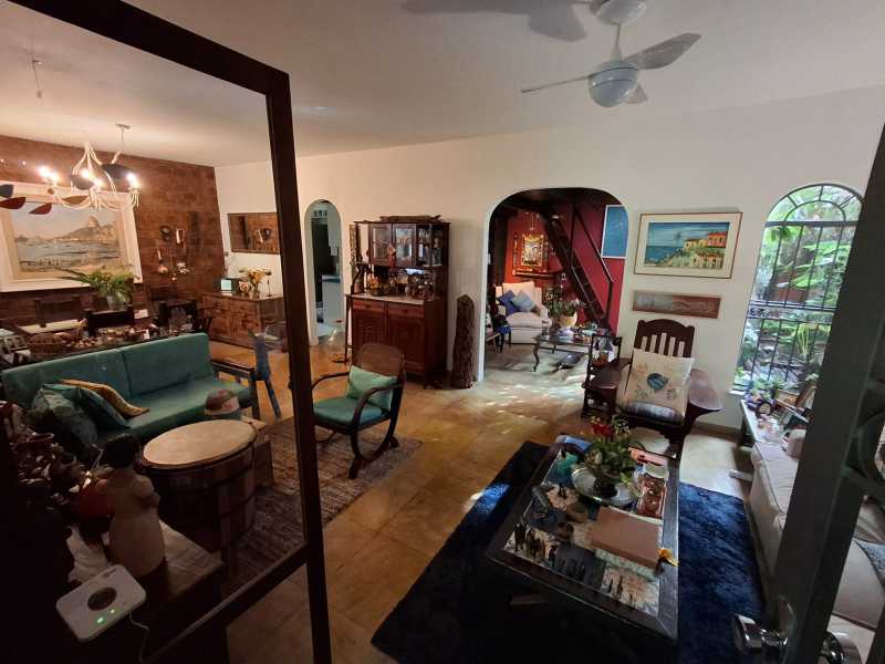 c302bb5c-61e0-41c0-86b7-bcd9ea - 13