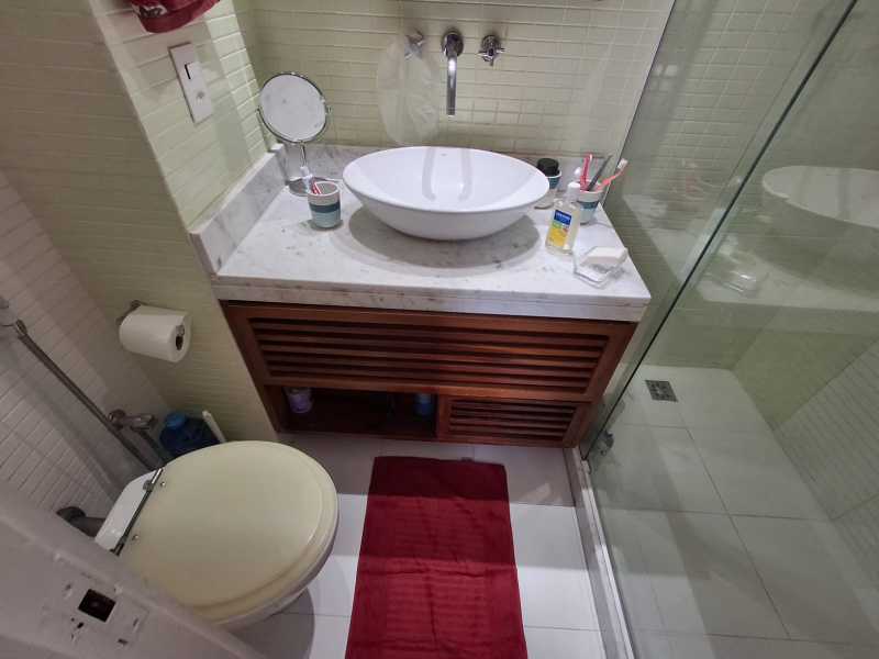 ec7c0bfd-c09e-4d0e-a2f6-7b0667 - 13