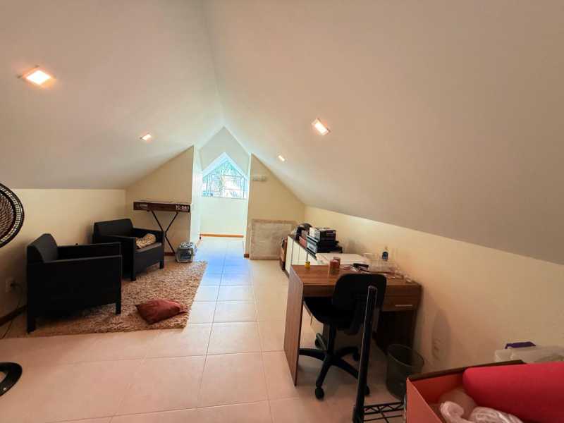 a9883d85-2415-4e35-bfcb-fa5b73 - 14