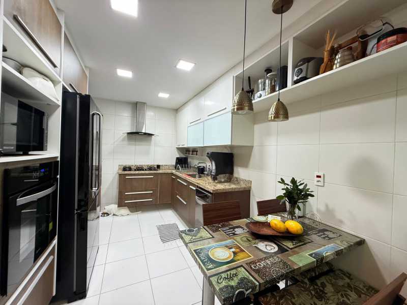 499383ec-ff59-4d6d-9607-aa7fe2 - 17