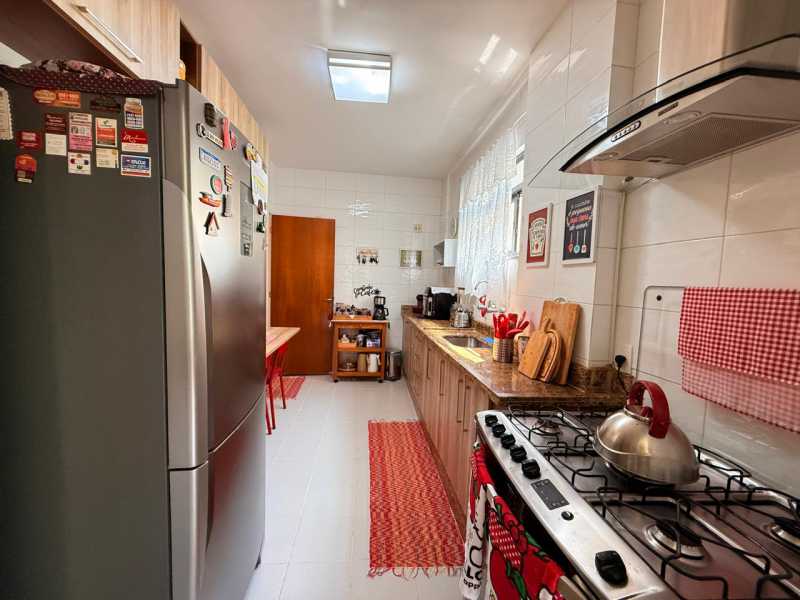 d8c1dd5d-1871-49fa-a735-c75c39 - 13