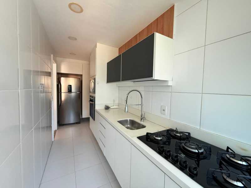 baccffc7-983e-45a2-8d37-b60320 - 18