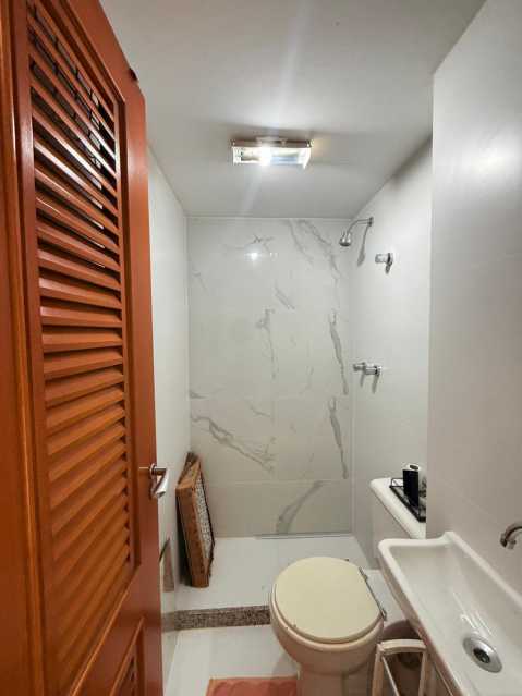 653118a8-5e18-49a3-9092-08a65e - 21