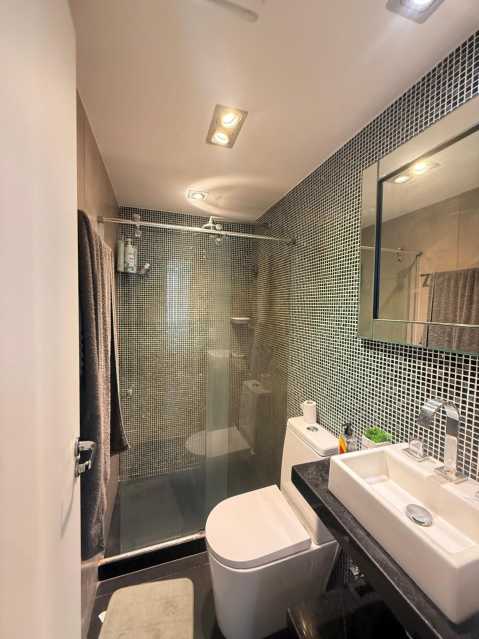 d5aab864-5233-459e-8286-e7f5c9 - 14