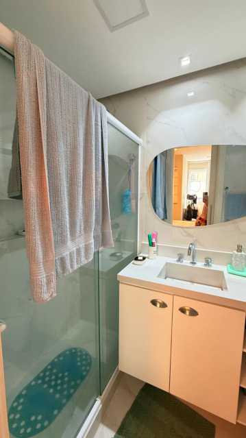 99b6906d-274f-4bc4-bc66-e5eef8 - 9