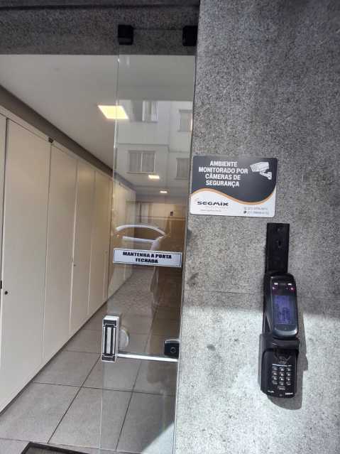 ff086c5a-b8b9-415a-af08-0b4fc6 - 21