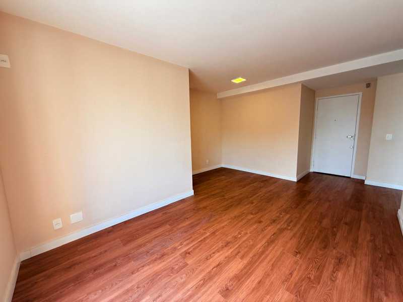 WhatsApp Image 2026-04-17 at 1 - 6