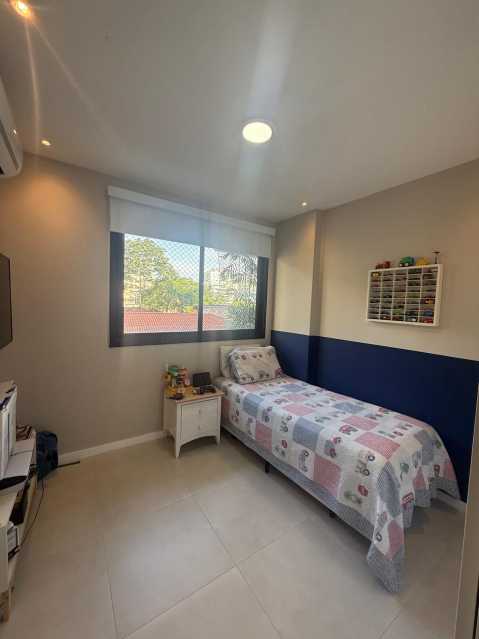 FOTO 11. - 15