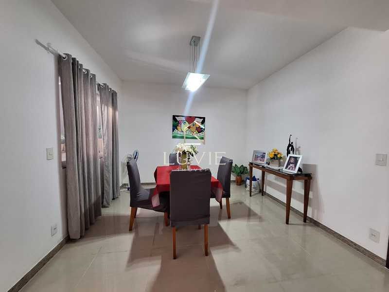 Conheça b6737c19-a083-4bb6-9a50-c82ea5 do imóvel - Casa em Condomínio à venda Rua General José Neves, Pechincha, Rio de Janeiro - R$ 850.000 - LVCN30007 - 15 b6737c19-a083-4bb6-9a50-c82ea5 - 15