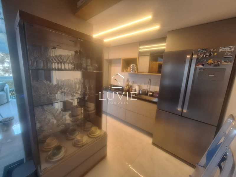 Conheça 14 do imóvel - Cobertura duplex 3 quartos sendo 2 suites reformada e automatizada no Luxuoso Condomínio Barra Village Lakes - LVCO30005 - 15 14 - 15