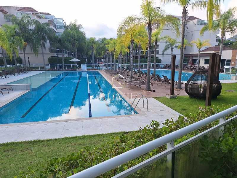 Conheça 18 do imóvel - Cobertura duplex 3 quartos sendo 2 suites reformada e automatizada no Luxuoso Condomínio Barra Village Lakes - LVCO30005 - 19 18 - 19