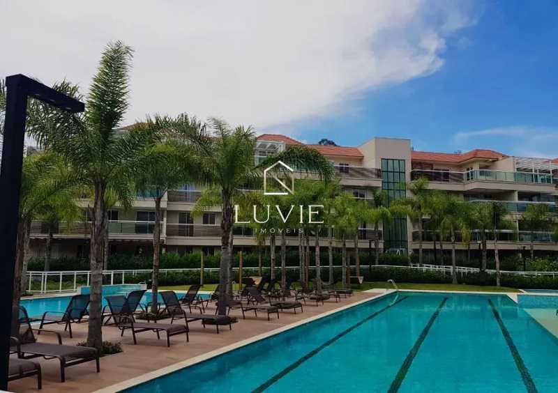 Conheça 25 do imóvel - Cobertura duplex 3 quartos sendo 2 suites reformada e automatizada no Luxuoso Condomínio Barra Village Lakes - LVCO30005 - 1 25 - 1