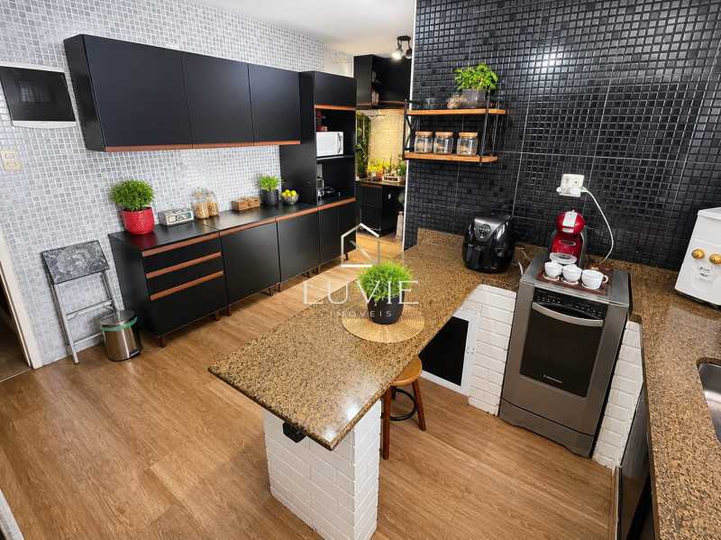 Conheça 6098b2bf-dde7-4b6c-9833-b57f90 do imóvel - Casa em Condomínio à venda Rua Aperibé, Taquara, Rio de Janeiro - R$ 700.000 - LVCN30008 - 16 6098b2bf-dde7-4b6c-9833-b57f90 - 16