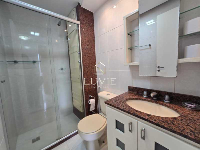 81ce2ab8-ab09-4d62-b621-99b678 - 9