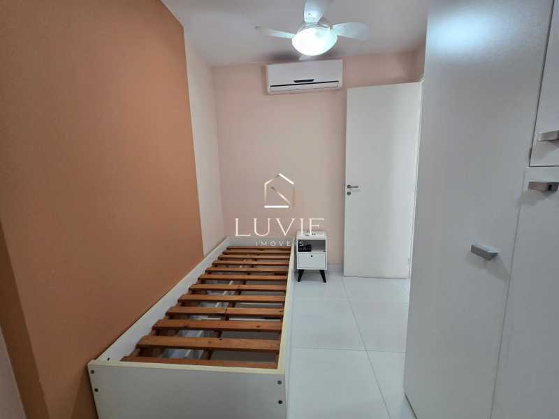 290c045e-1b1e-45ca-ab09-55b83f - 13