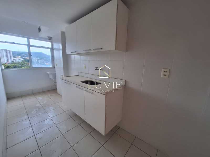 5b46c64e-41ec-4683-b160-1fa9bc - 8