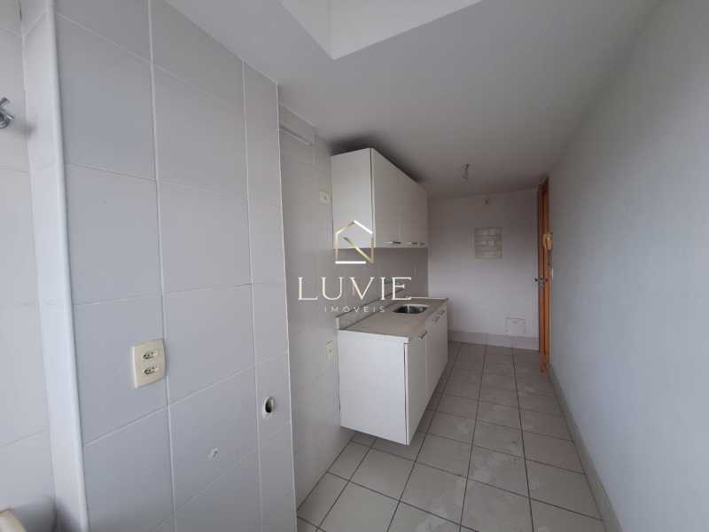 5c090d86-159a-4d08-959c-ab18d2 - 9