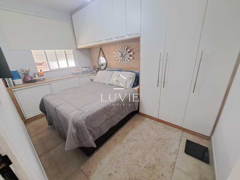 7320950b-a9dd-4437-a1c6-d90fa5 - 13