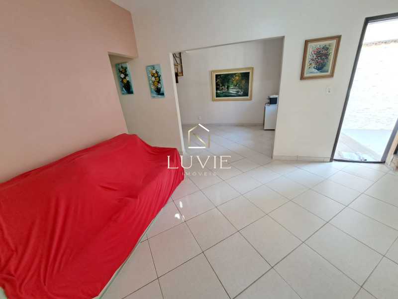 6f1b96d8-061d-4507-8076-df649d - 4