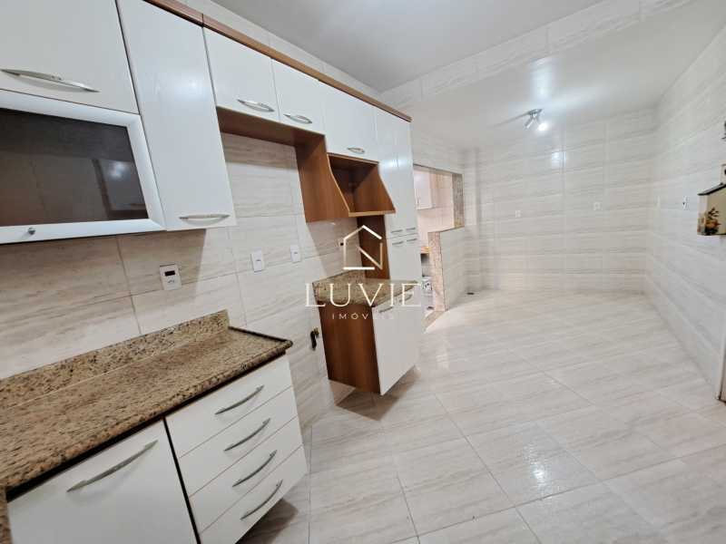 41cb24a4-b028-44b1-a69e-5e1795 - 8