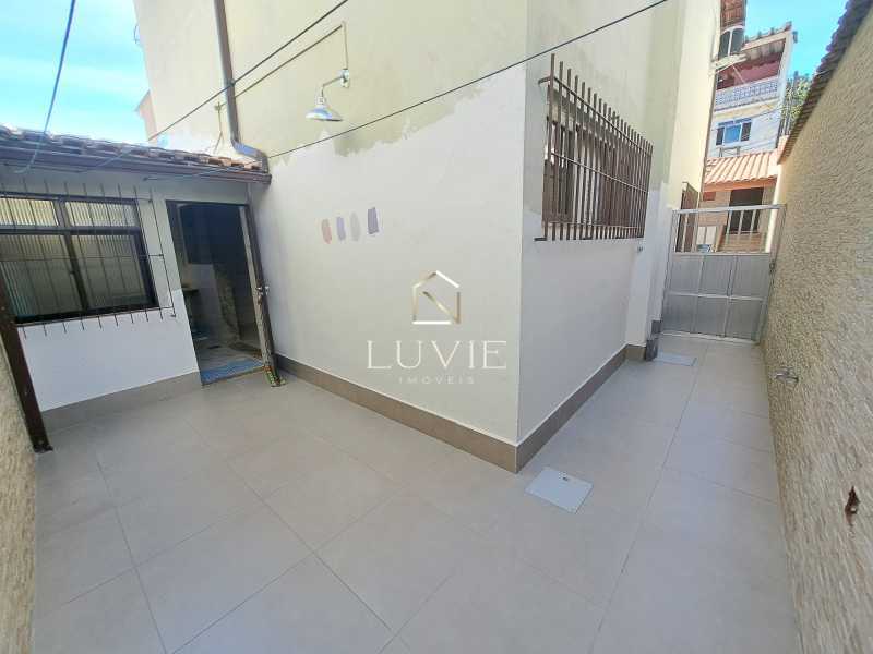 071bad9d-9aed-48a3-a36c-182842 - 13